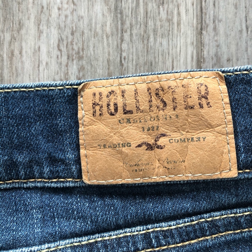Hollister Jean Shorts Size 5 - Picture 6 of 11